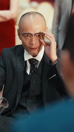黄昏白月光，保安老爸杀疯了（62集）超级好看的短剧