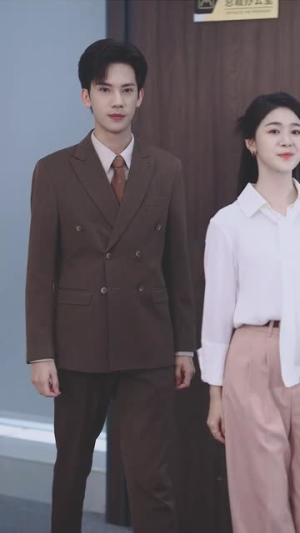 半生夫妻终成陌路（60集）一口气追完短剧