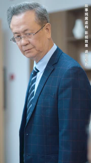 天降萌宝和死对头闪婚后（50集）热播短剧来袭