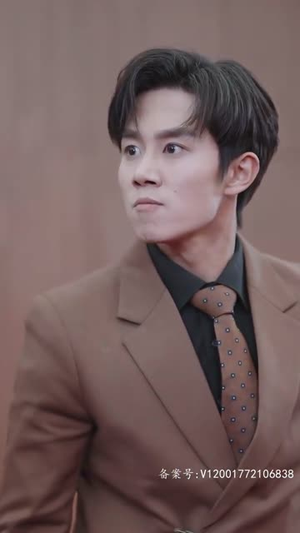 新版：无极天尊（102集）热播短剧推荐