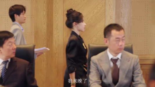 我在豪门装傻暴富（5集）在线看