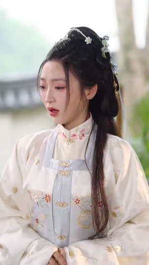 瑾烬云天（75集）超火热门短剧